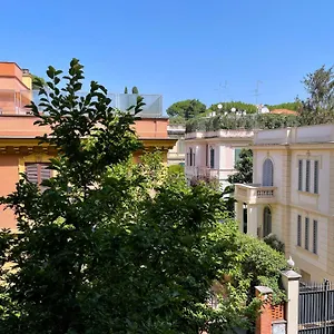 quiet-in-biancamano-casa-vacanze-roma.it-romehotels.com/