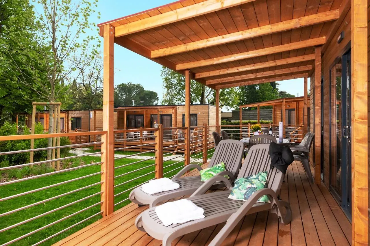 Campeggio Fornella Camping&Wellness family resort San Felice del Benaco Italia