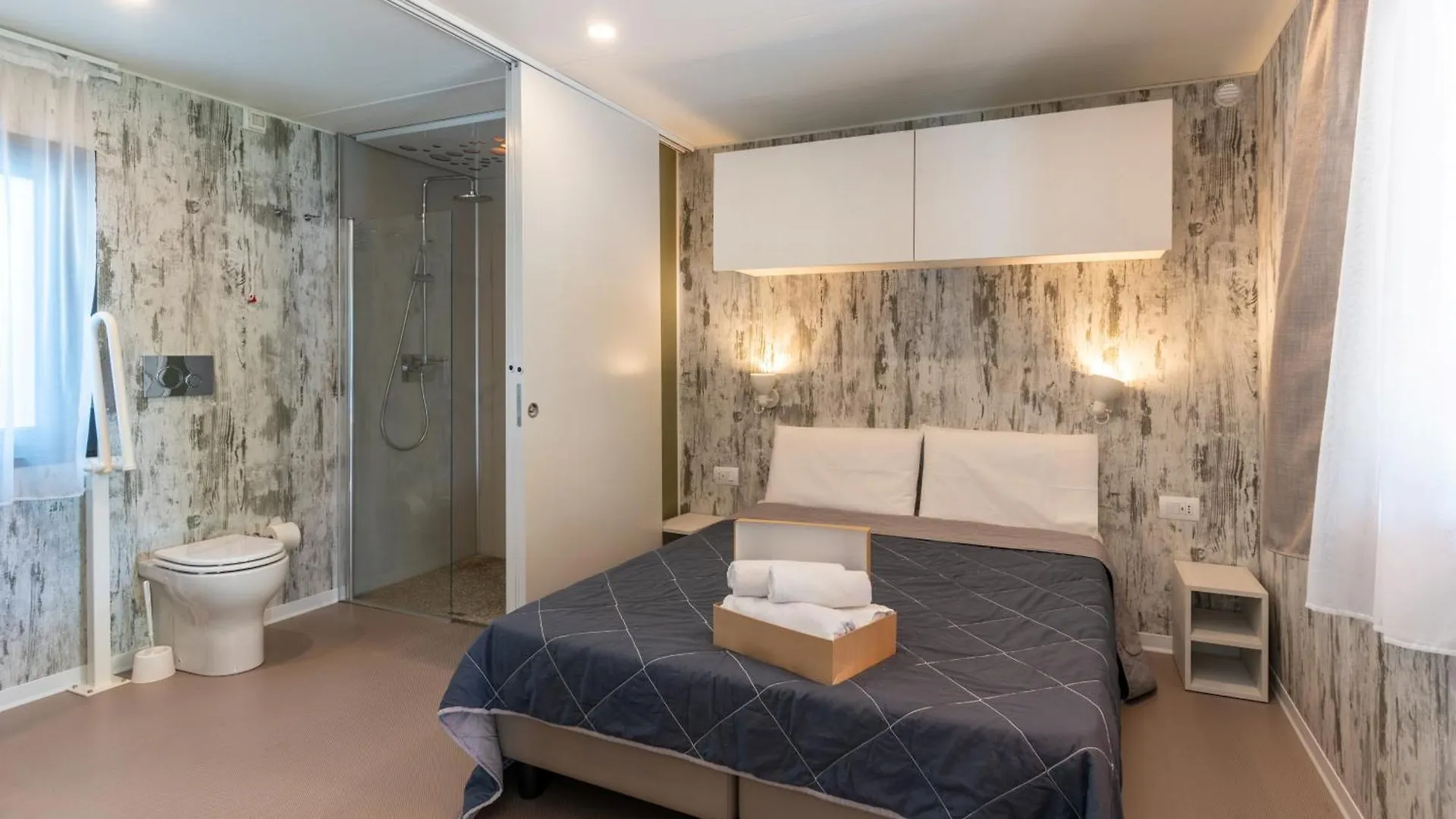 Fornella Camping&Wellness family resort San Felice del Benaco 0*,